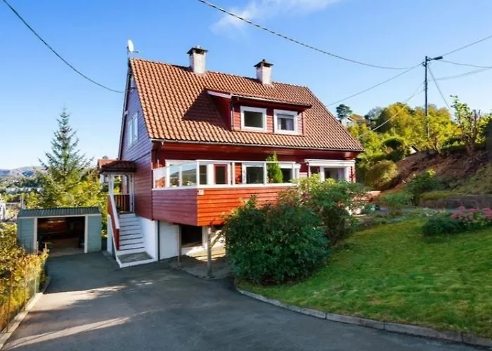 Lägenhet Kjellerleilighet I Fana Til Leie-med Gratis Parkering Og Mange Kollektiv Reisemuligheter